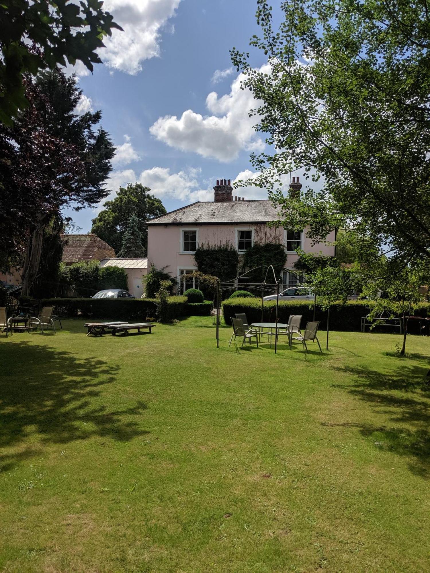มาร์ลีย์ เฮาส์ เบด แอนด์ เบรกฟาสต์ Bed & Breakfast Winfrith Newburgh ภายนอก รูปภาพ