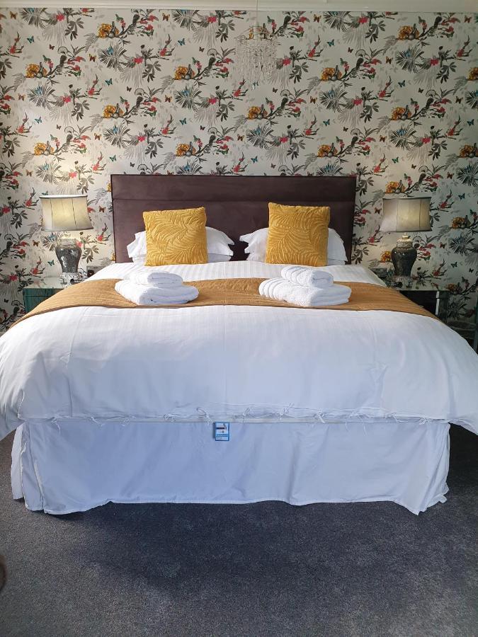 มาร์ลีย์ เฮาส์ เบด แอนด์ เบรกฟาสต์ Bed & Breakfast Winfrith Newburgh ภายนอก รูปภาพ